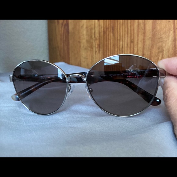 Tory Burch Shiny Silver Metal Sunglasses main image 4